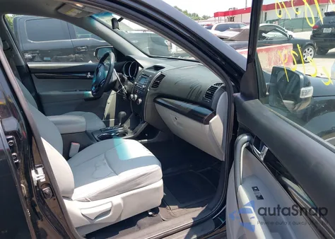 2011 Kia Sorento Lx из США, поврежденный, VIN 5XYKTCA14BG072180